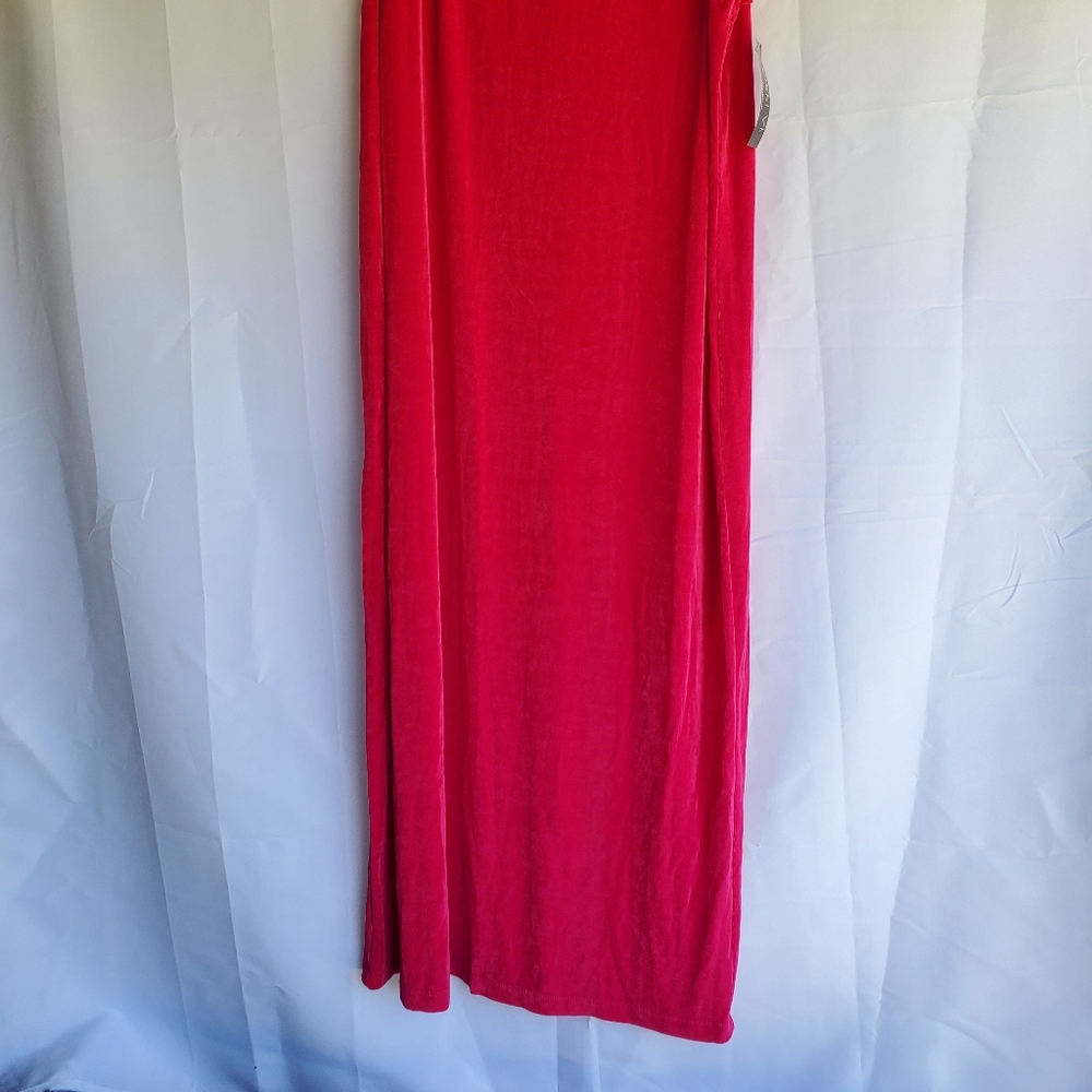 Dress - Picture 2 of 5